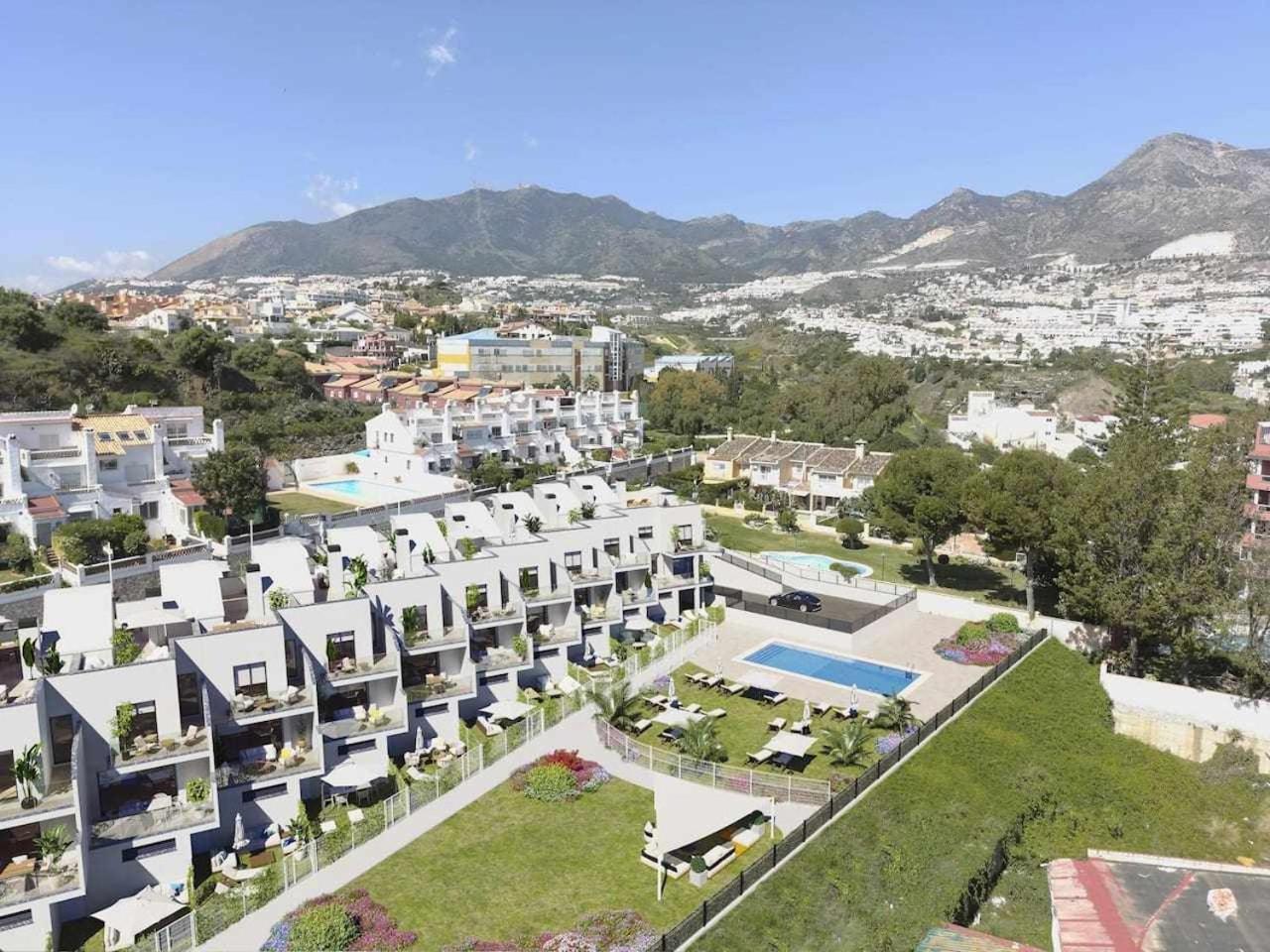 Sea Views Villa Benalmadena Comotucasa Bagian luar foto